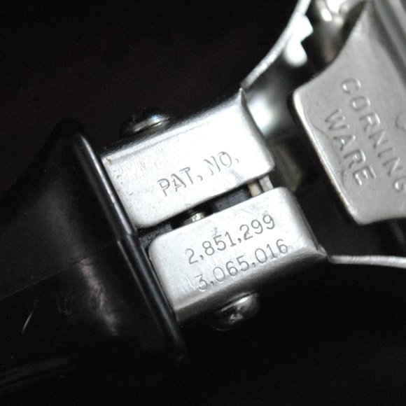 Vintage Corning Ware Detachable Twist & Lock Pot Pan Casserole Skillet Handle - Picture 6 of 8